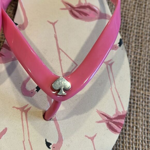 NWOT Kate Spade flip flops - Picture 2 of 4
